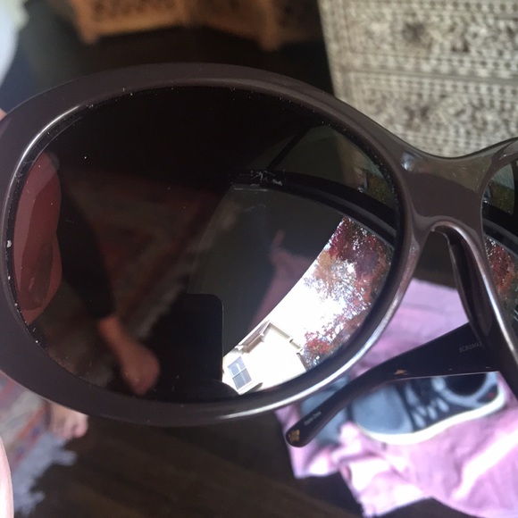 BCBG Max Azria brown Sunglasses with Gold Accent - Picture 4 of 4